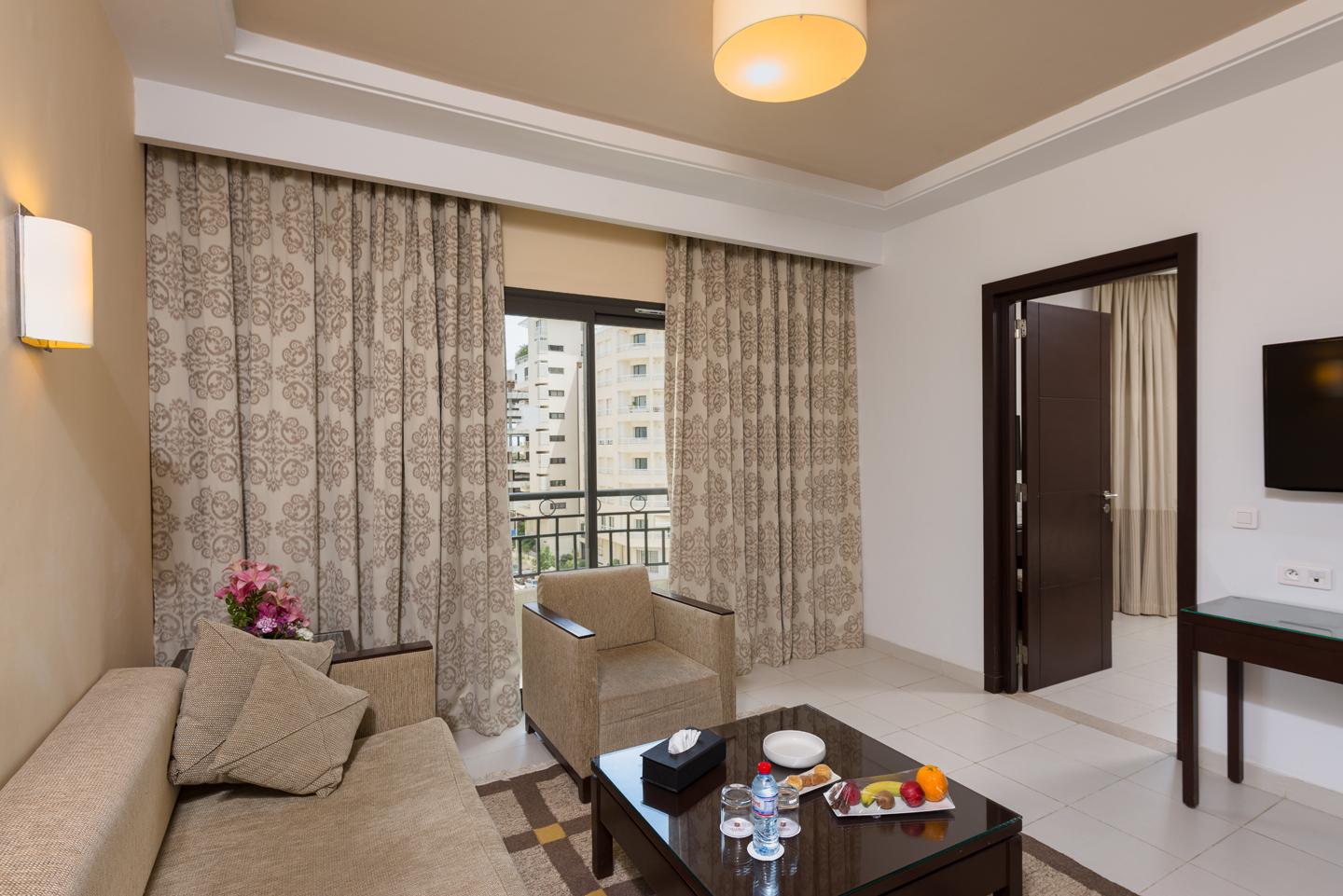 Le Corail Suites Hotel Tunisi Esterno foto