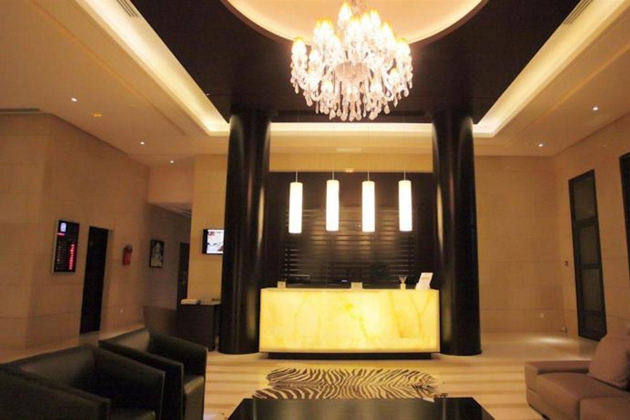 Le Corail Suites Hotel Tunisi Esterno foto