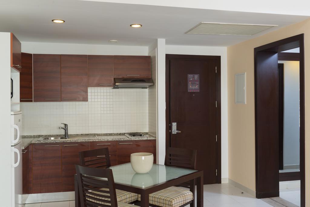 Le Corail Suites Hotel Tunisi Esterno foto